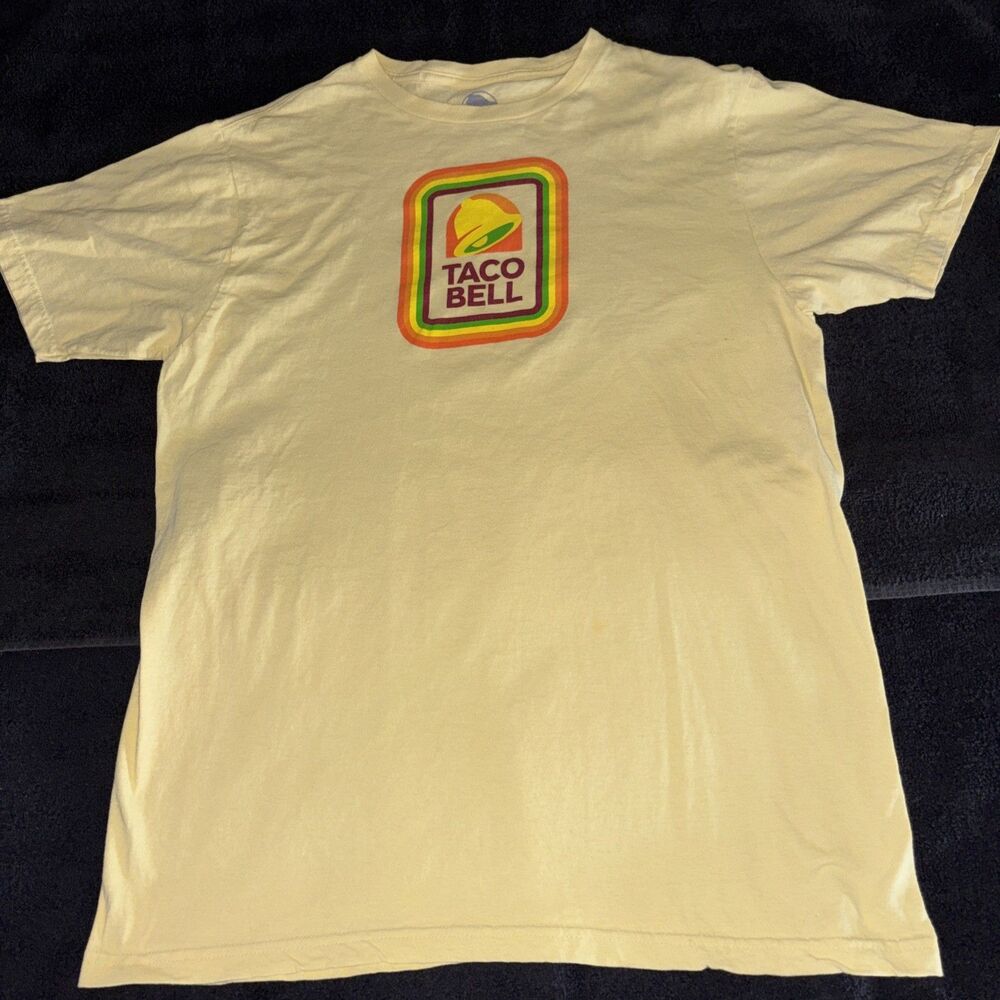 Taco Bell Women's T-Shirt Yellow Taco Bell Logo Large